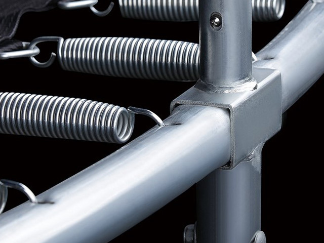Locking T sections