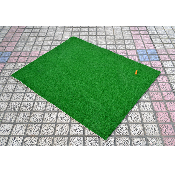 Hillman Golf Artificial Turf Large Practice Mat with Rubber Tee